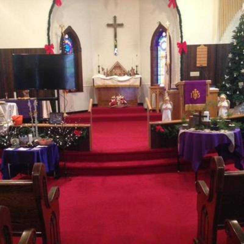 Grace United Methodist Church at Christmas