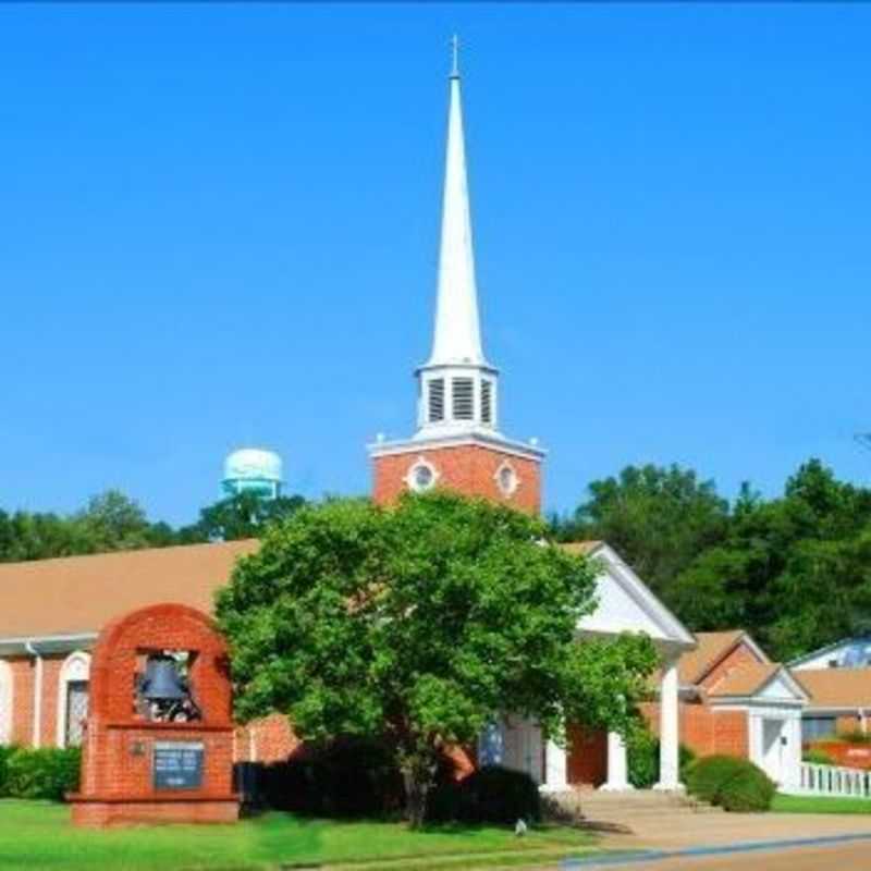 First United Methodist Church of Aliceville - Aliceville, Alabama