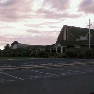 Cabot United Methodist Church - Cabot, Arkansas