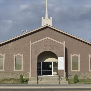Templo Sinai Assembly of God, Farmington, New Mexico, United States