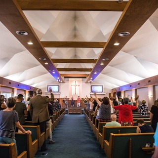 Sunday worship at Assembly of God Saint Thomas