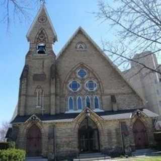 Bishop Cronyn Memorial - London, Ontario