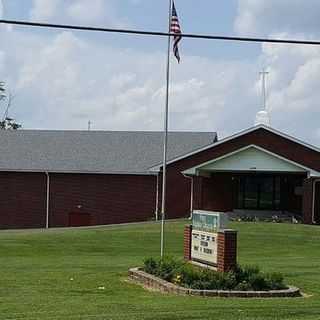 First Baptist Church - Pekin, Indiana