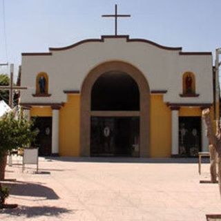 Exaltaci&#243;n de la Santa Cruz Parroquia Guadalupe, Nuevo Leon
