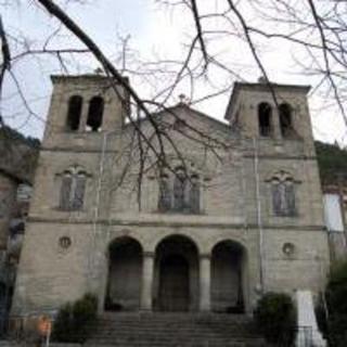 Saint George Orthodox Church Pyrsogianni, Epirus