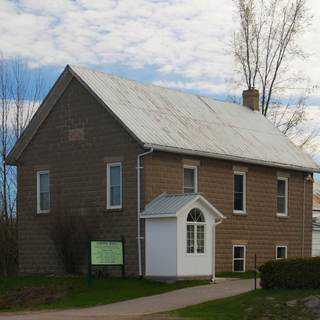 Victoria Road Gospel Hall - Kirkfield, Ontario