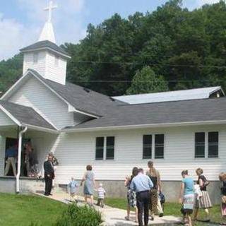 Beechbottom MB Church - Newland, North Carolina
