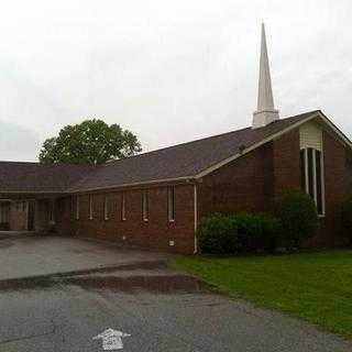 Berea Baptist Church - Trenton, Tennessee