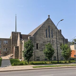 Highland Park Lutheran Church Des Moines, Iowa