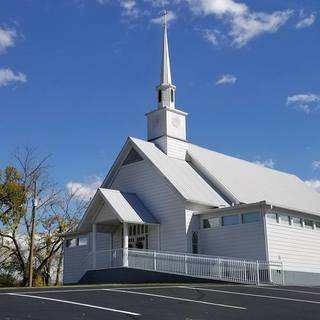 Henderson Chapel Baptist Church - Pigeon Forge, Tennessee
