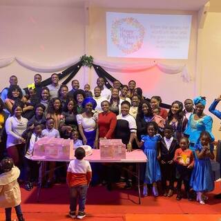 2019 Mother’s Day at Place of Victory Swansea