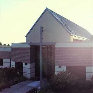 Crosspoint Community Church - Oconomowoc, Wisconsin