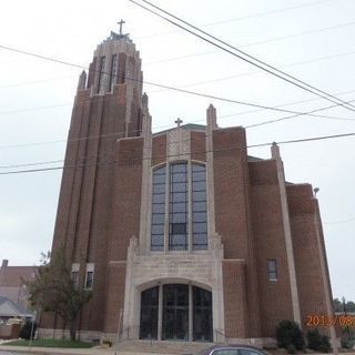 Holy Trinity Bloomington, Illinois