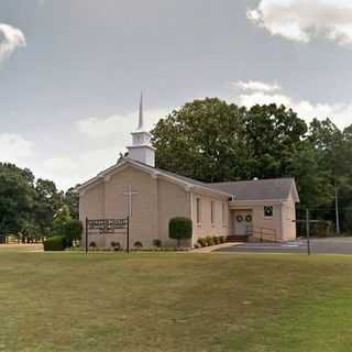 Robertson Chapel United Methodist Church - Savannah, Tennessee
