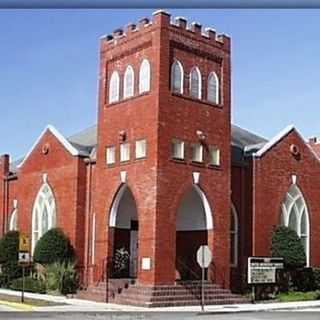 Wauchula United Methodist Church - Wauchula, Florida