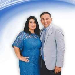Pastores Mauricio y Mary Elizondo