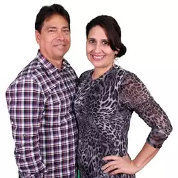 Pastores Juan & Aylin Cabrera
