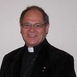 Priest-in-Charge Rev. Dr. David Hardie