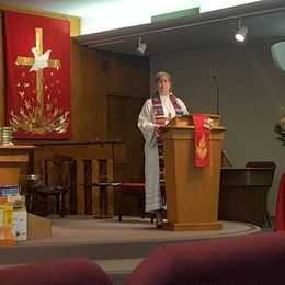 Pastor Rebecca Littlejohn