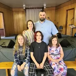 Pastor Ken Saul and family