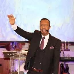 Pastor-Sole Rev Beniam Bekele Habthemariam