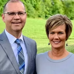 Pastor Tim and Angie Jones