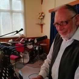 Senior Pastor: Ps Neil Clement