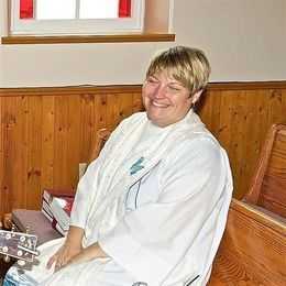Rev. Heather McLurg-Murphy