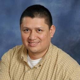 Associate Pastor Daniel Castillo